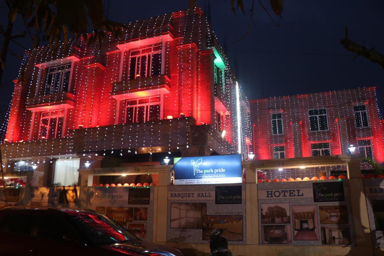 The Park Pride Hotel Patna  Esterno foto